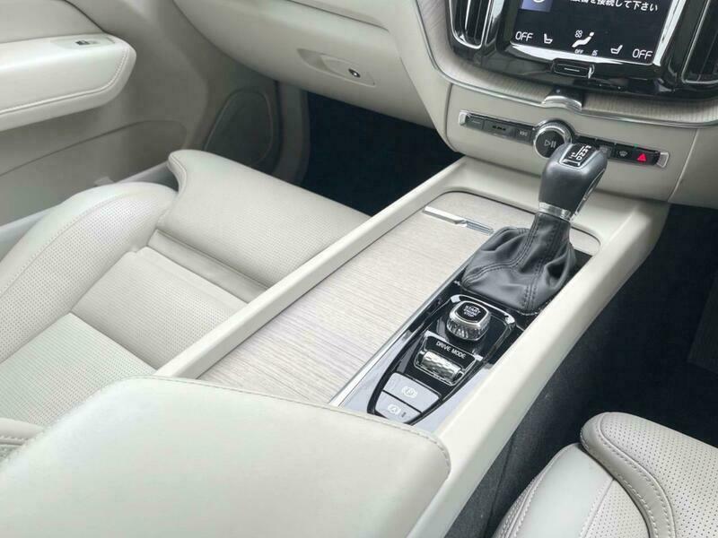 XC60