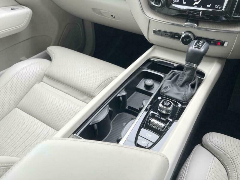 XC60