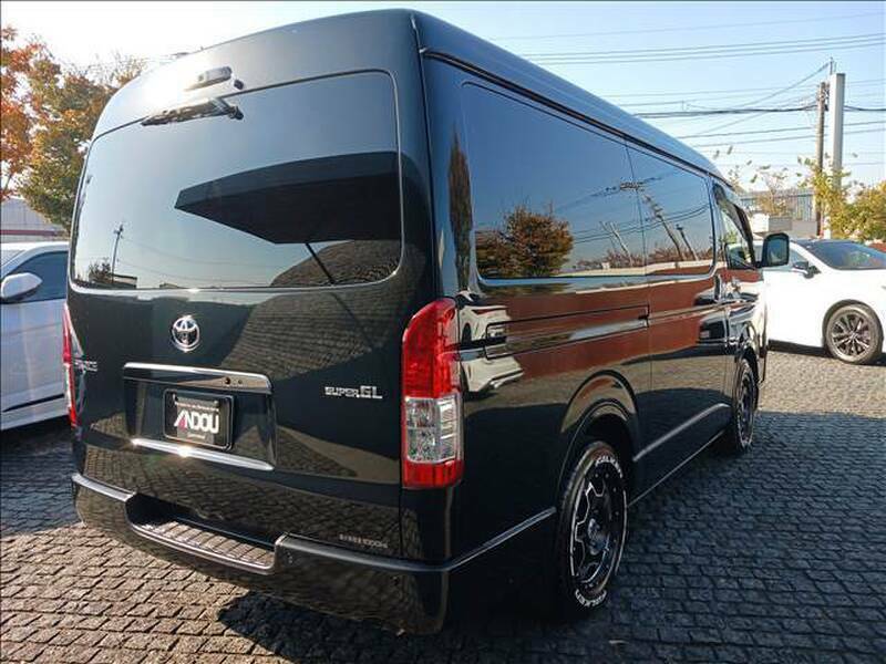 HIACE