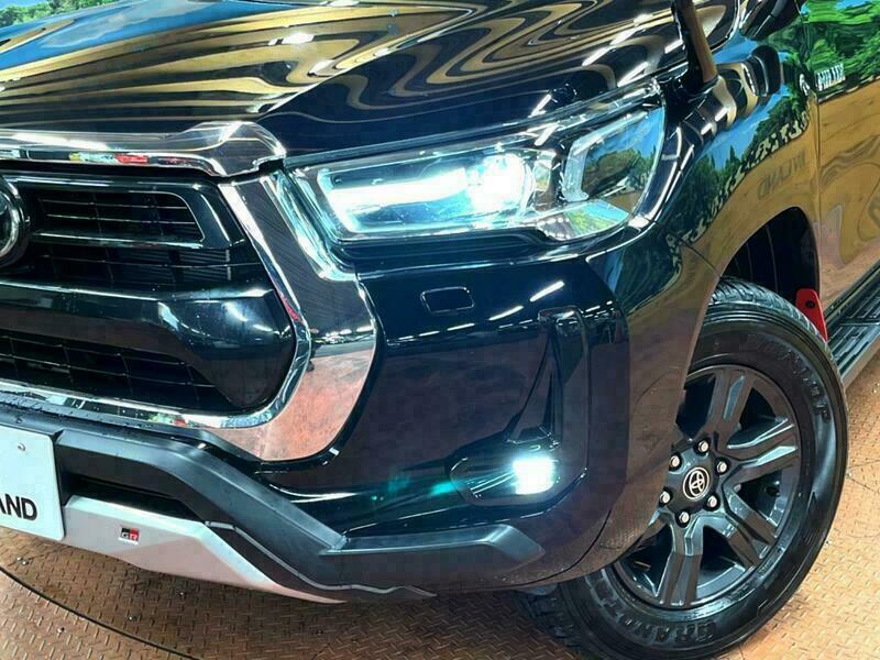 HILUX