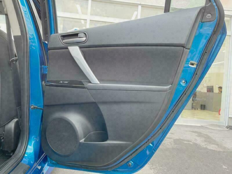 Axela Sport