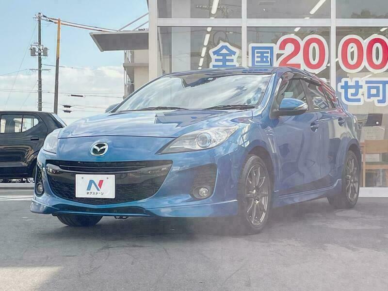 Axela Sport