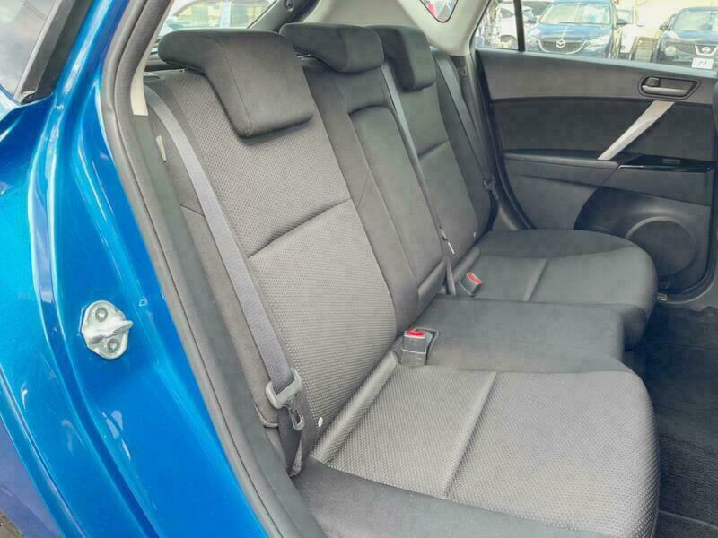 Axela Sport