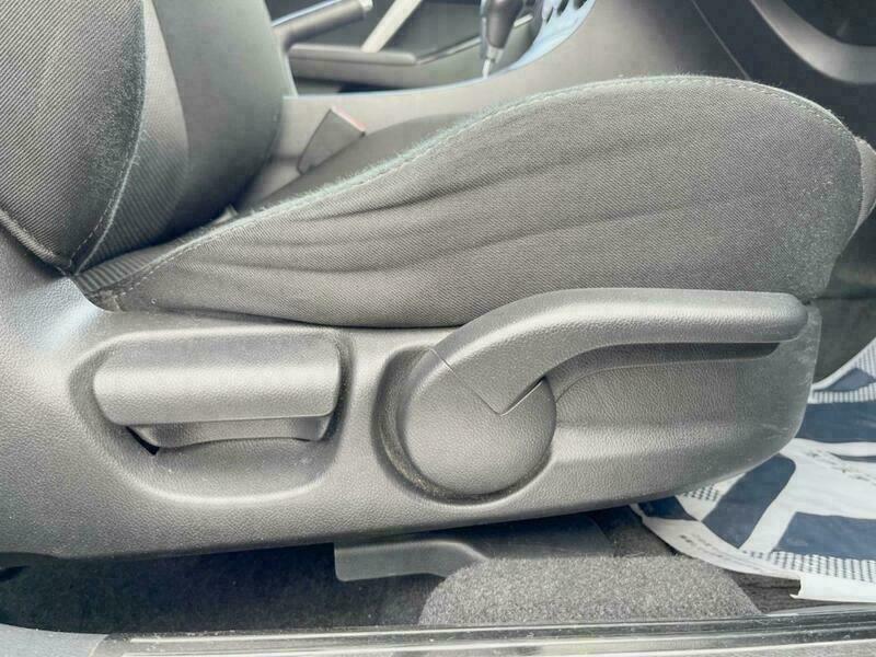 Axela Sport