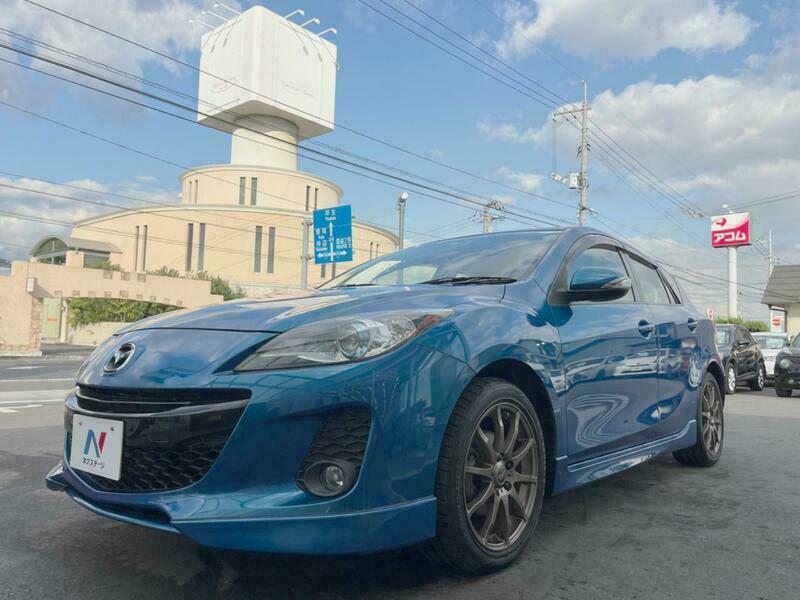 Axela Sport