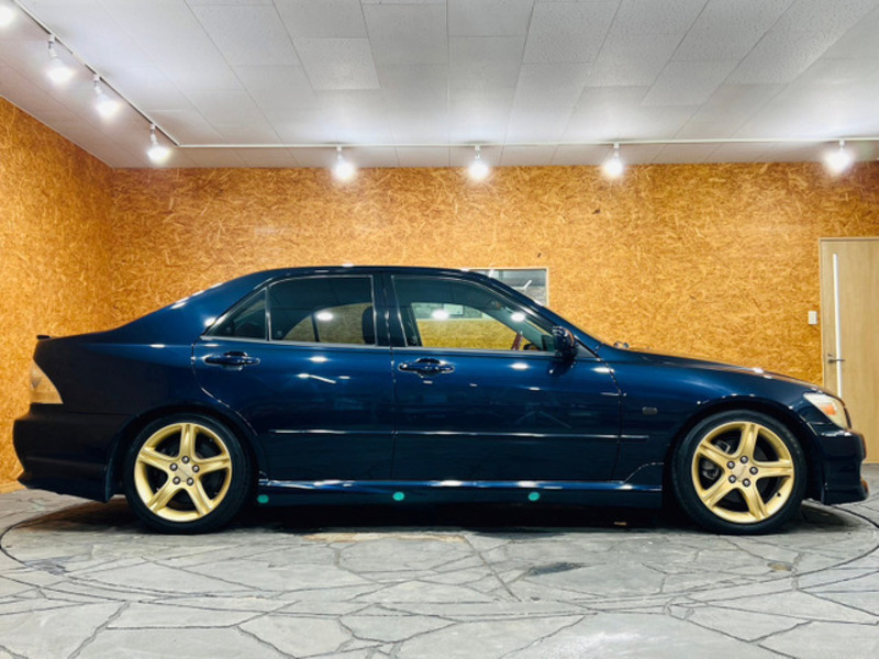 ALTEZZA