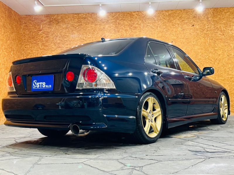 ALTEZZA