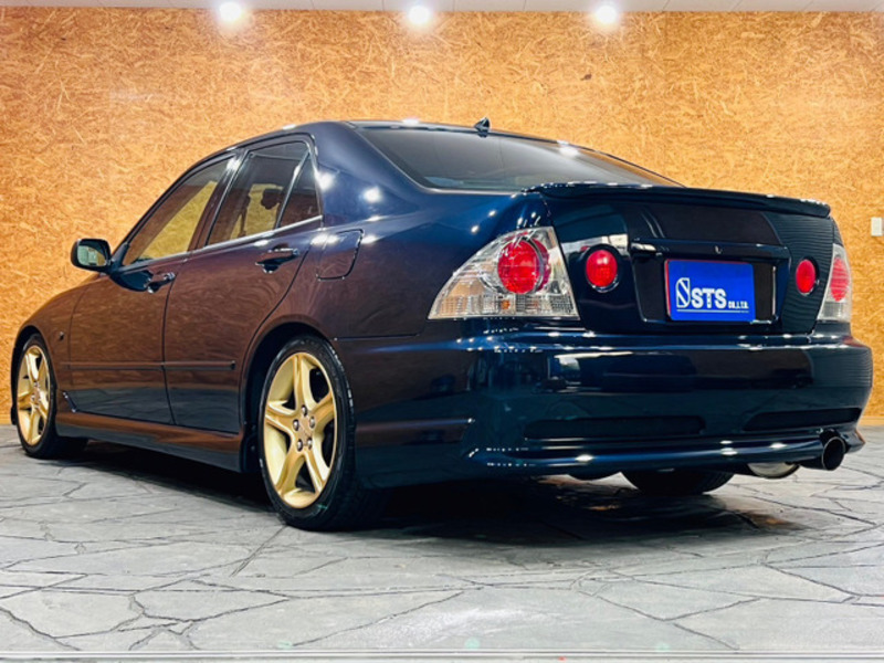 ALTEZZA
