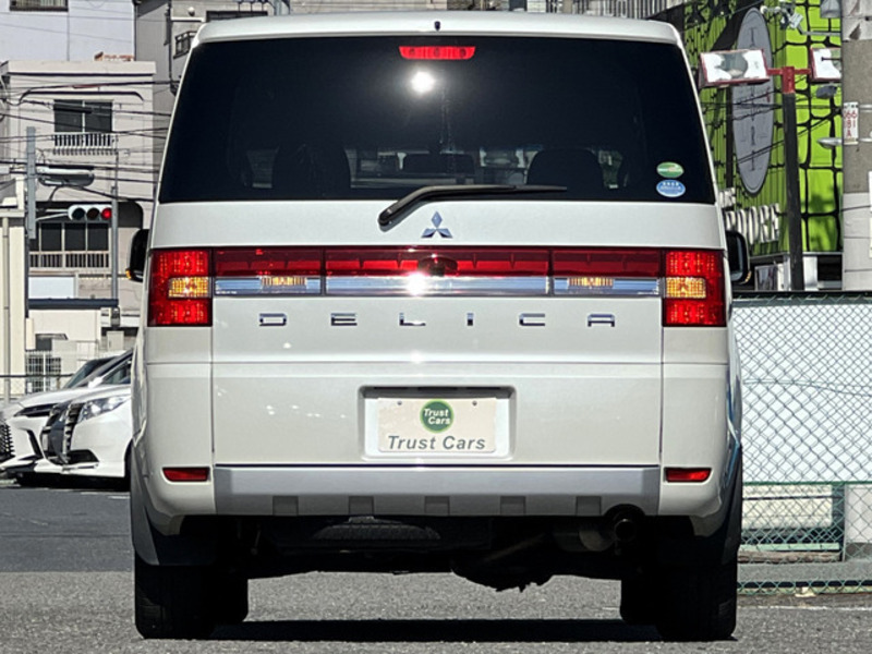 DELICA D5