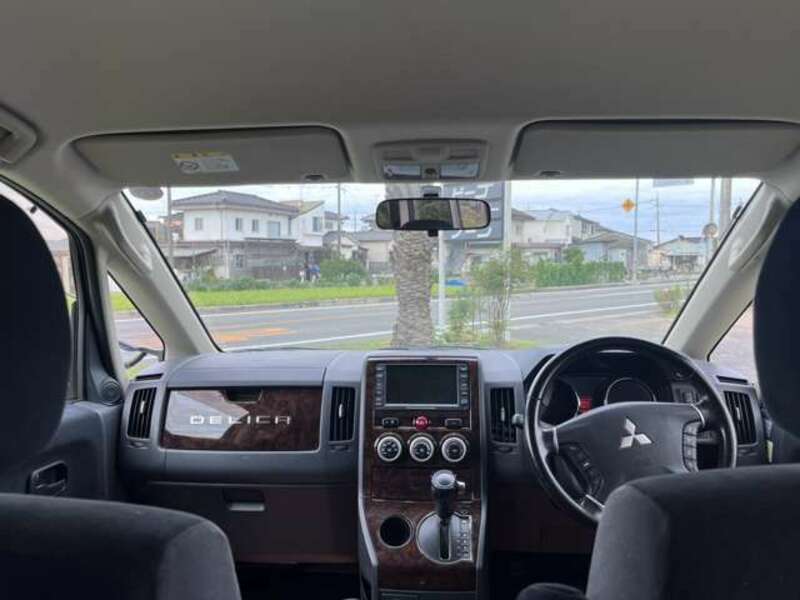 DELICA D5
