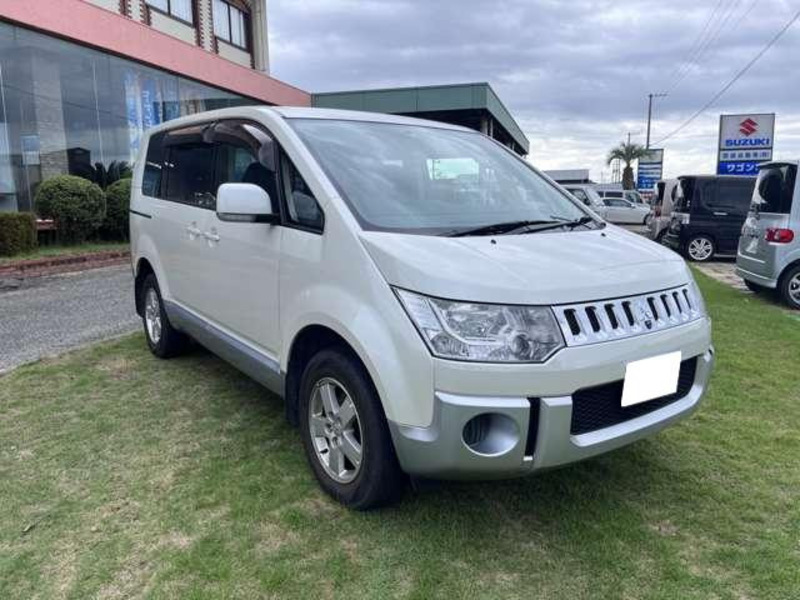 DELICA D5