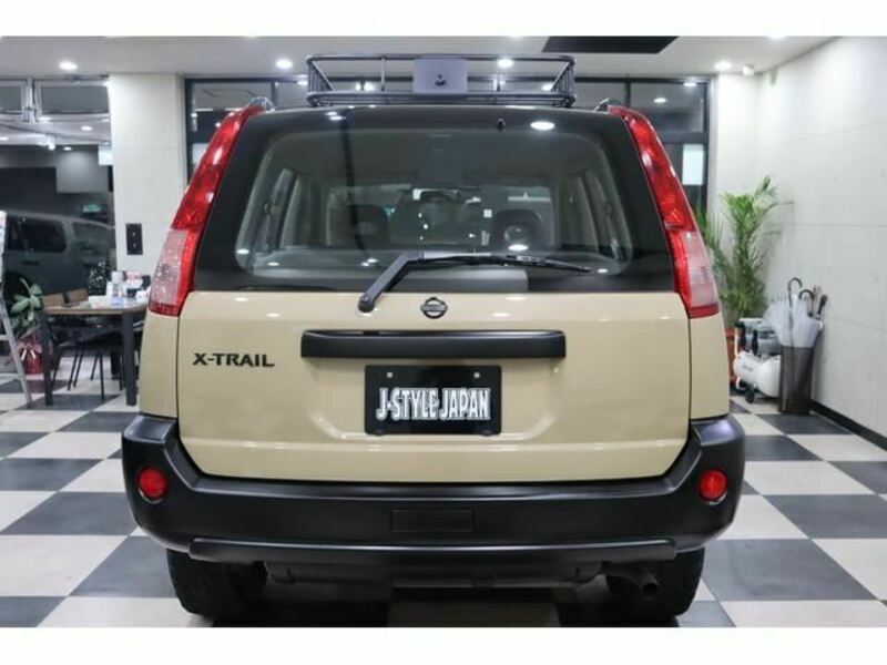 X-TRAIL