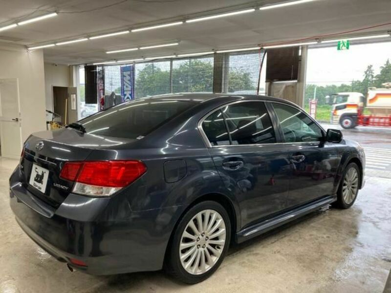 LEGACY B4