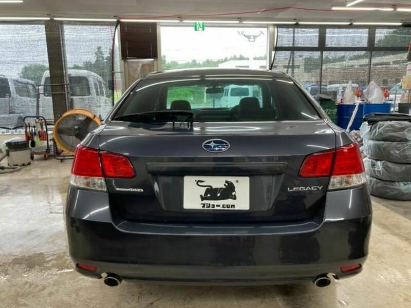 LEGACY B4