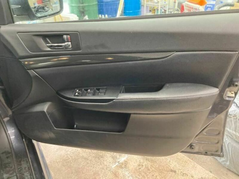 LEGACY B4