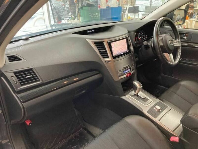 LEGACY B4