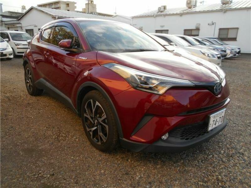 TOYOTA C-HR Used Cars for Sale | SBI Motor Japan