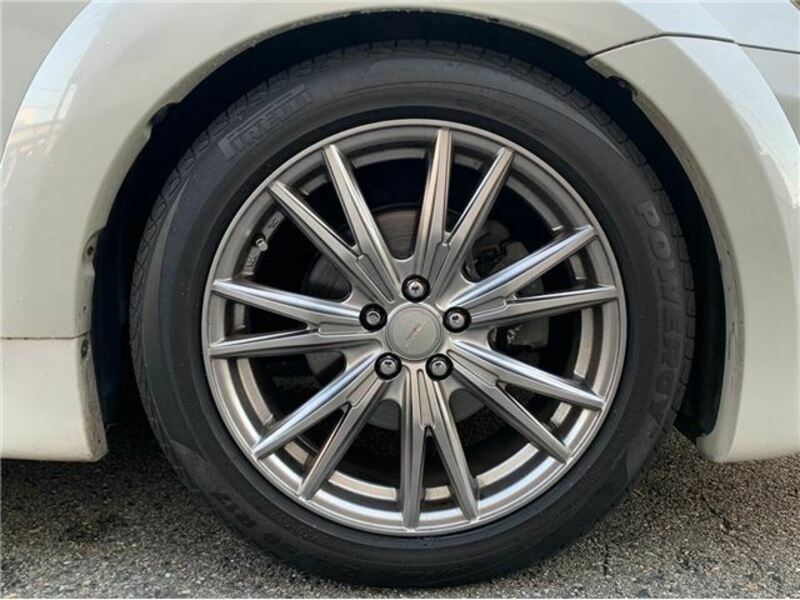 Weds VELVA KEVIN 215/50R17 4本セット