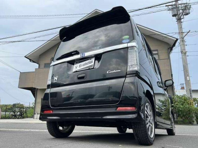 N BOX CUSTOM