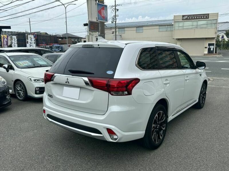 OUTLANDER PHEV