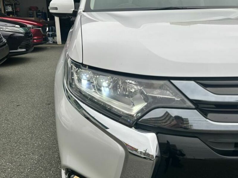 OUTLANDER PHEV