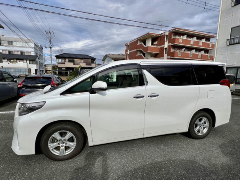 ALPHARD-12