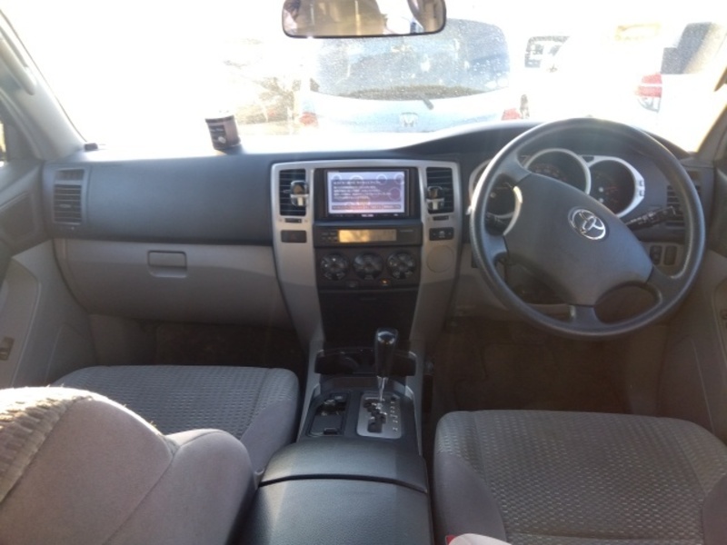 HILUX SURF
