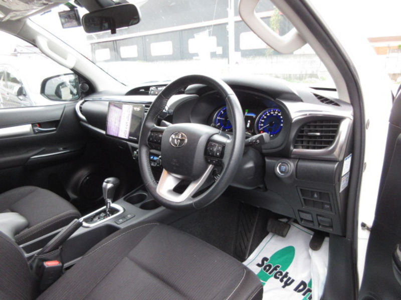 HILUX