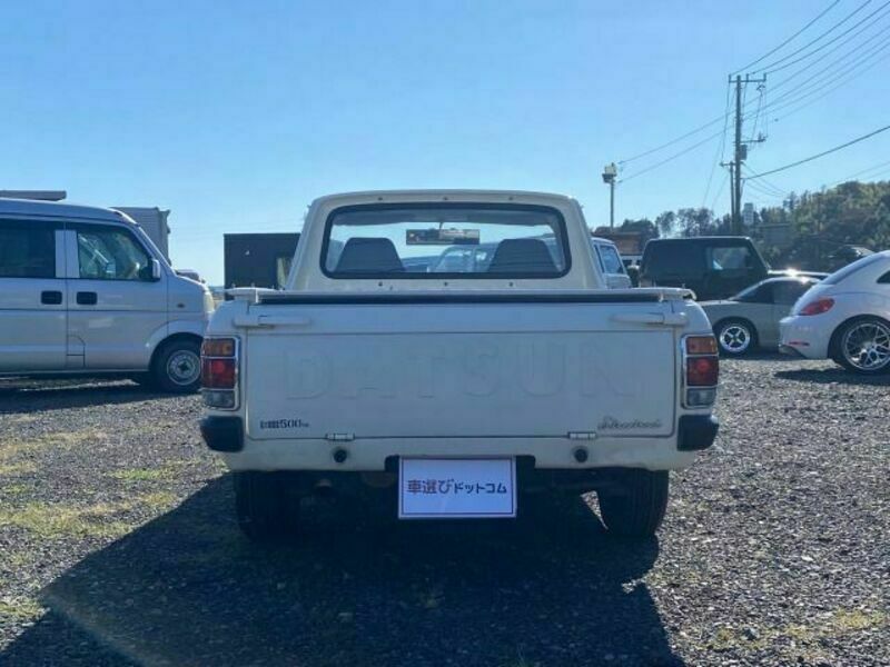 SUNNY TRUCK
