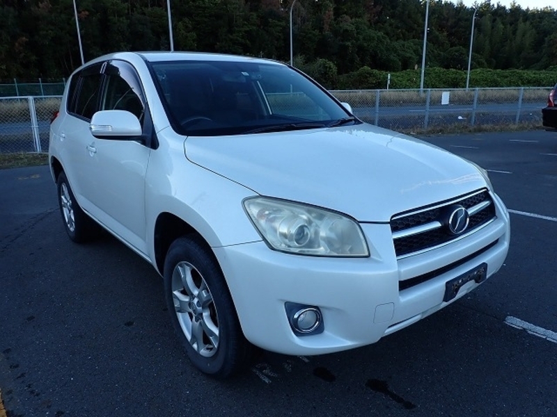 RAV4