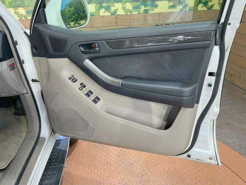 HILUX SURF