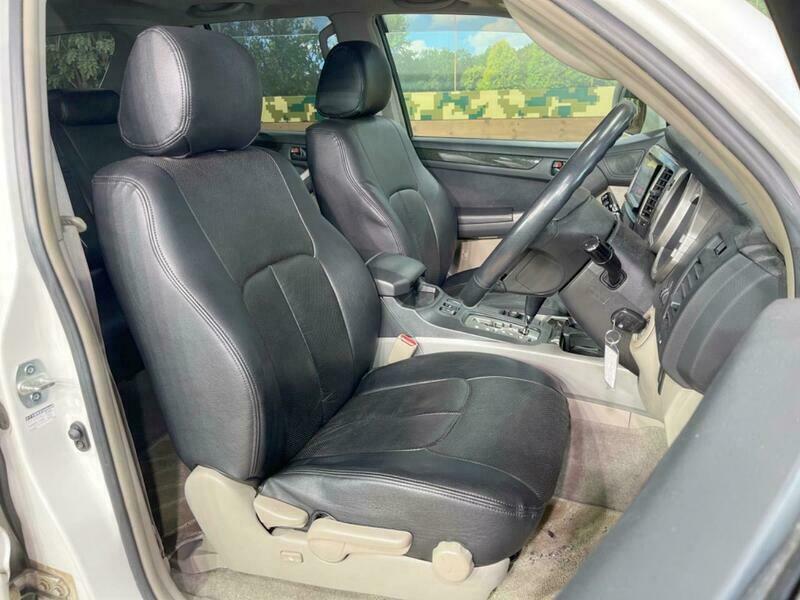 HILUX SURF