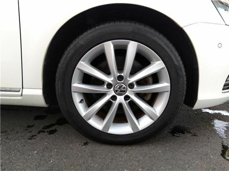 PASSAT VARIANT