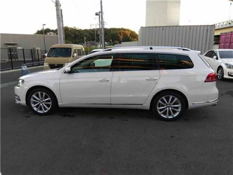 PASSAT VARIANT