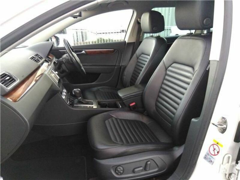 PASSAT VARIANT