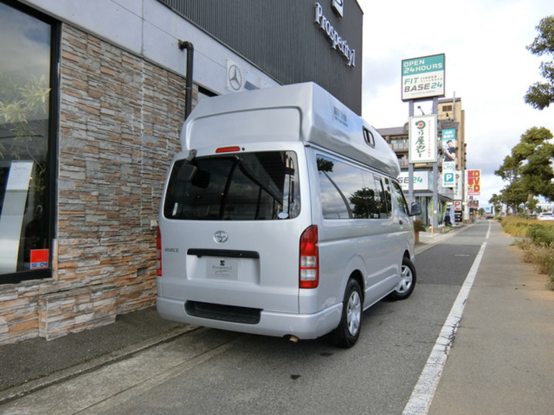 HIACE VAN-2