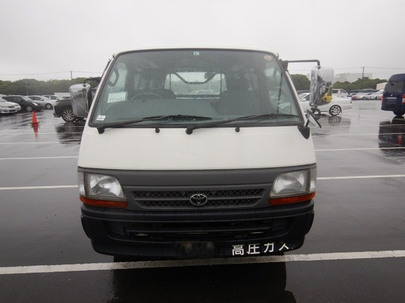 HIACE VAN-7