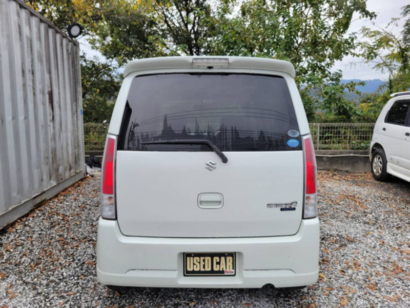 WAGON R
