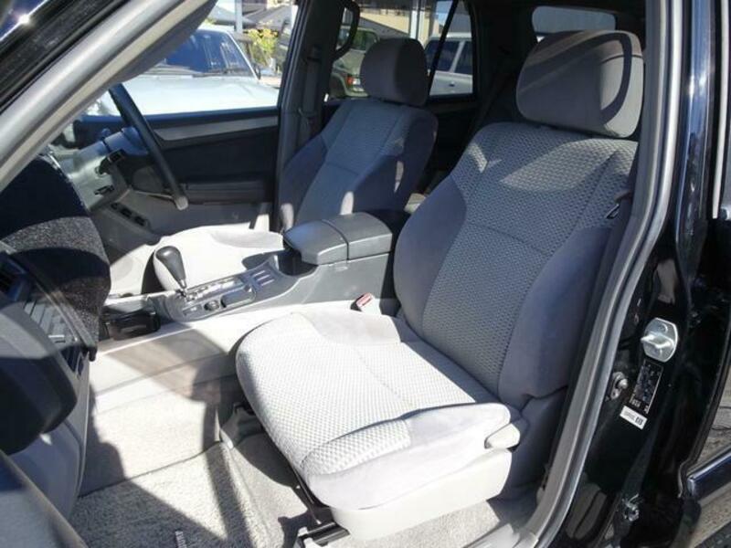 HILUX SURF