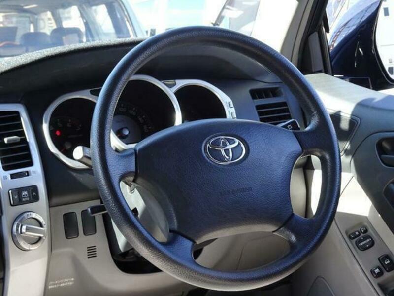 HILUX SURF