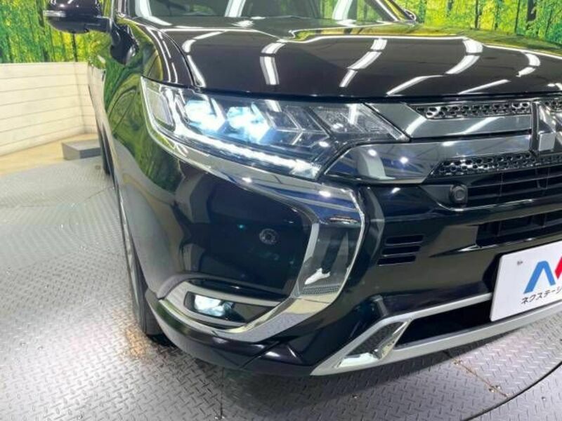 OUTLANDER PHEV