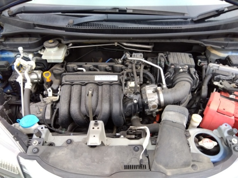 FIT HYBRID