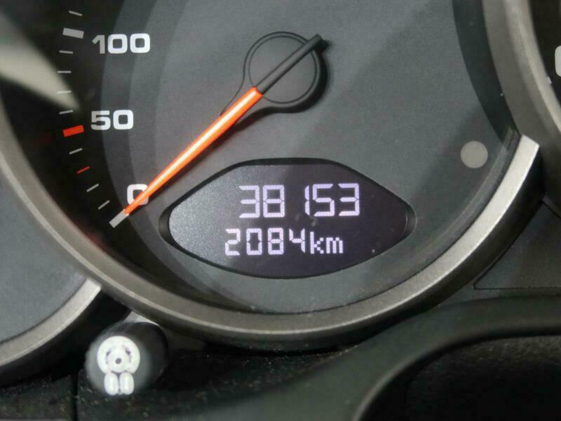 911