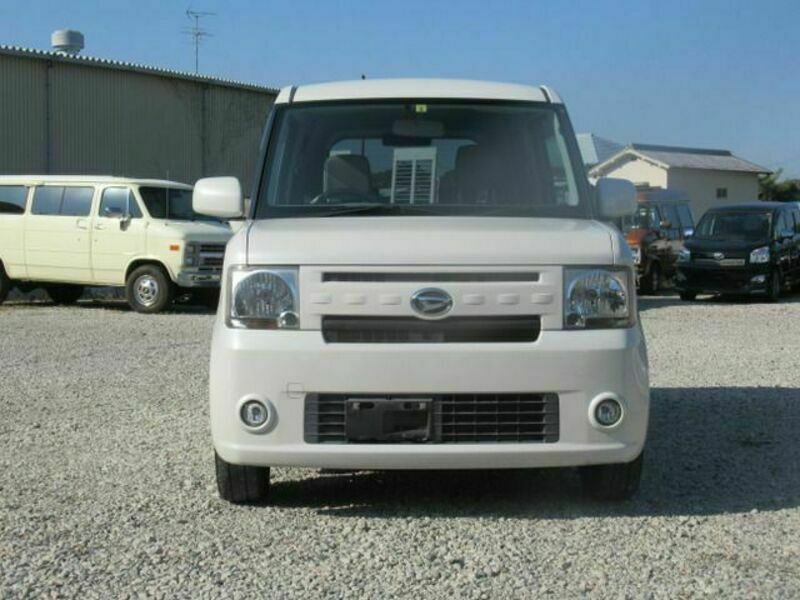 DAIHATSU　MOVE CONTE