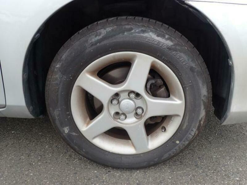 COROLLA FIELDER