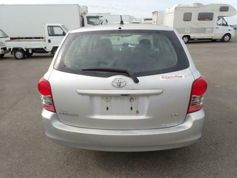 COROLLA FIELDER