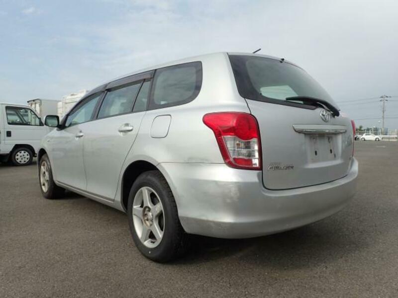 COROLLA FIELDER