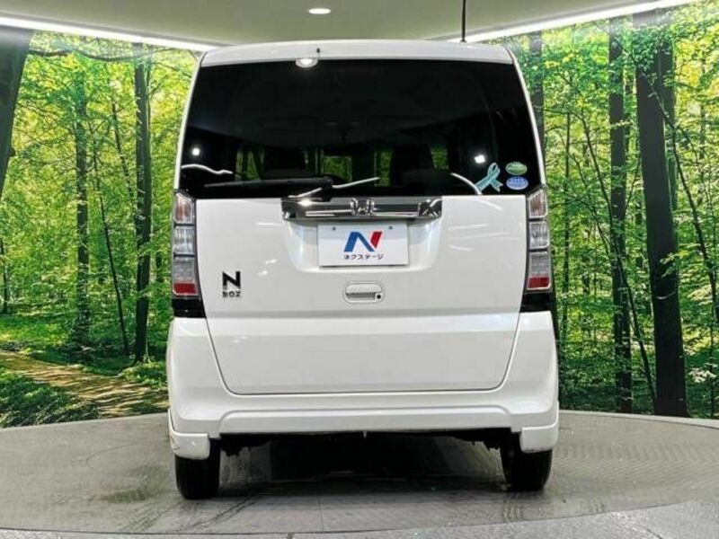 N BOX CUSTOM