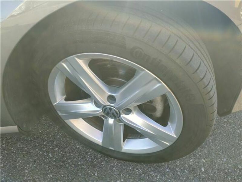 PASSAT VARIANT
