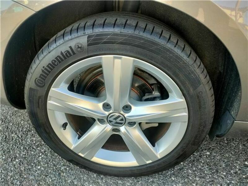 PASSAT VARIANT